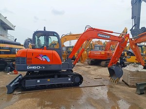 Hot Sale <b>Small</b> Garden Digging Machine Original Engine Excavator Mini Used Excavator DH60-7 Crawler Hydraulic Excavator - Product Image 5