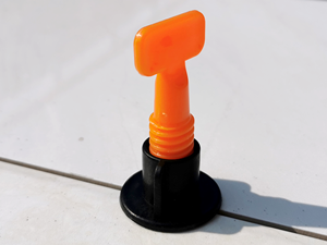 Sunsbuild Sistema de Nivelación de Azulejos Reutilizable en Forma de T para Escaleras, con Niveladores de Azulejos T Lock y Control de Espaciado - Product Image 6