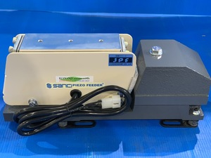 Piezas de máquina de soldadura piezoeléctrica automatizada de alta precisión Nueva condición Piezas pequeñas Sistema de alimentación en línea ajustable Entrega rápida - Product Image 5