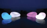 Tabouret de bar LED RGB commercial en plastique PE de haute qualité pour discothèques, événements, hôtels, projets de bars, vente en gros
