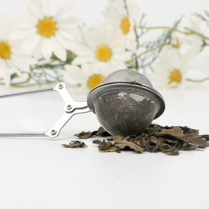 Hot Selling Eco-Friendly Metal Mesh Ball <strong>Tea</strong> <strong>Stainer</strong> with Handle Utensil Filter - Product Image 5