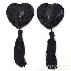 ชุดชั้นในเซ็กซี่สุดยั่วยวนสำหรับผู้หญิง รวมถึงผ้าปิดหัวนมลายหยดเลือด ชุดสามชิ้นแบบโปร่งใส และอื่นๆ - Product Image 2