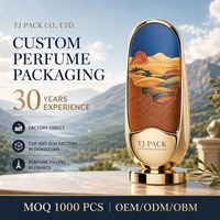 Flacon de parfum égyptien décoratif en verre avec motif oriental, bouchon en métal et coffret cadeau de parfum haut de gamme