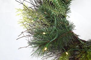 Guirnalda de Piñas Ecológica Personalizada de Fábrica, Corona Decorativa Artificial de Navidad para Decoración de Puertas - Product Image 5