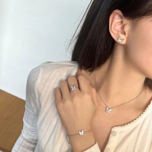 Dylam เครื่องประดับผู้หญิงที่สง่างามสวมใส่ทุกวันเครื่องประดับ925เงินสเตอร์ลิง5A เซอร์โคเนียสร้อยคอจี้ผีเสื้อ - Product Image 2