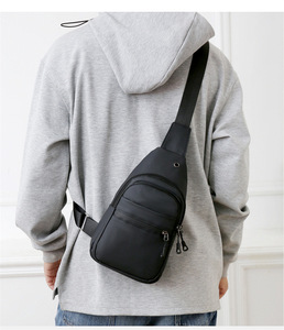 Bolso Bandolera de Pecho Impermeable Multifuncional Ligero y Moderno con Logotipo Personalizado - Product Image 6