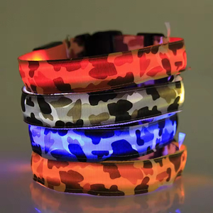 Collar de Perro <span class=keywords><strong>LED</strong></span> Clásico Personalizable al por Mayor de Fábrica, Funciona con Batería, Luminoso, Reflectante, Impermeable, Duradero y Ajustable - Product Image 1