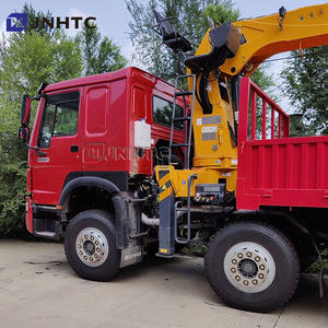 Kualitas tinggi HOWO 12 roda 12 Ton 14 Ton 16 Ton teleskopik Boom truk kargo dipasang derek SQS300-4 untuk dijual - Product Image 5
