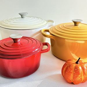 Olla Redonda <span class=keywords><strong>de</strong></span> <span class=keywords><strong>Hierro</strong></span> <span class=keywords><strong>Fundido</strong></span> Esmaltado <span class=keywords><strong>de</strong></span> Grado Alimenticio con Tapa, Precio <span class=keywords><strong>de</strong></span> Fábrica al por Mayor, Cacerola <span class=keywords><strong>de</strong></span> <span class=keywords><strong>Hierro</strong></span> <span class=keywords><strong>Fundido</strong></span> No Tóxica, Horno Holandés - Product Image 1
