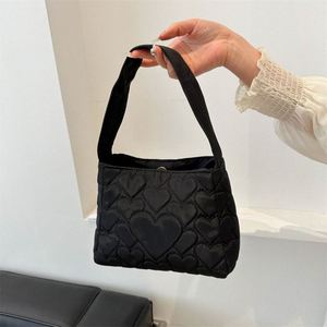 Women's Fashion Casual Small <b>Square</b> Bag Simple Customized Luxury Shoulder Bag Waterproof Polyester Heart Quilting Handbag - Product Image 6