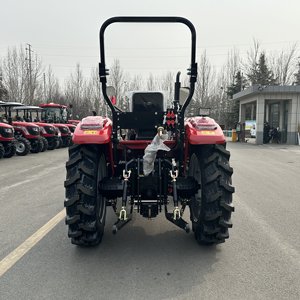 Tractor de Jardín Compacto 4x4 en Oferta, Tractor Agrícola Diésel 4x4, Mini Tractor Agrícola de 40hp, 45hp, 50hp con Rotocultivador, Segadora y Cabina - Product Image 5