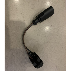 Buse de vidange d'eau usée chauffée Skoda Octavia 1Z0955986 avec câblage pour remplacement du capot - Product Image 1