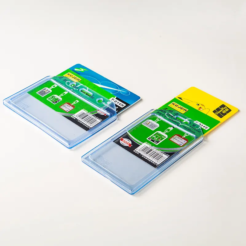 Fabrika fiyat yumuşak plastik PVC kimlik kartı tutucu İş öğrenci sergi kimlik kartı sahibi