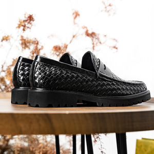 Chaussures habillées pour homme en cuir de vache véritable faites à la main de haute qualité Chaussures de cérémonie italiennes d'été Chaussures habillées Oxford pour homme - Product Image 4