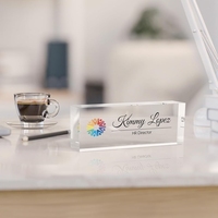 La plaque signalétique en acrylique haut de gamme est durable et convient aux bars et hôtels de banquets