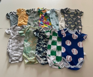 2024 0-3 ans fournissent des barboteuses pour bébés expédiées au hasard 100% body en tricot doux en coton avec <span class=keywords><strong>gilet</strong></span> à motif animal pour les petits - Product Image 3