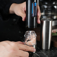 Ensemble moulin à sel et à poivre électrique avec support en bois, fonctionne sur piles, moulins en céramique réglables pour la cuisine et la table