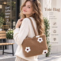 Sac à bandoulière duveteux pour femmes, sac à main léger d'hiver, sac à main tendance, fourre-tout à fleurs pour les voyages quotidiens et le shopping