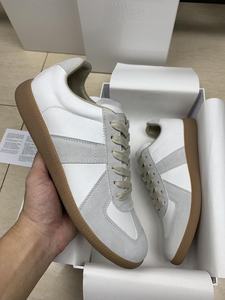 <span class=keywords><strong>Scarpe</strong></span> di <span class=keywords><strong>Marca</strong></span> di Qualità Firmata in Vera Pelle Casual Basse per Uomo e <span class=keywords><strong>Donna</strong></span> Sportive ed Eleganti Allacciate Comode da Passeggio - Product Image 1