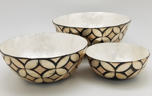 Cuencos Bohemios Hechos a Mano con Conchas de Capiz Pulimentadas y Decoración de Resina para Servir Comida, 0.3 kg - Product Image 3