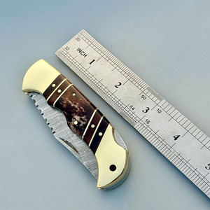 Cuchillo Plegable Utilitario de Acero Damasco Premium con Mango de Madera, Hoja de Punta Caída Personalizable OEM, Garantía de 3 Años - Product Image 4