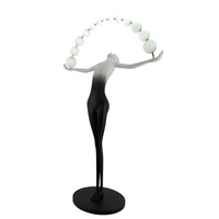 Lampe de sol LED en forme de sculpture humanoïde asiatique tenant une boule, grande, verticale, pour jardin, en ABS, lumière blanc chaud, Ra80, garantie 2 ans