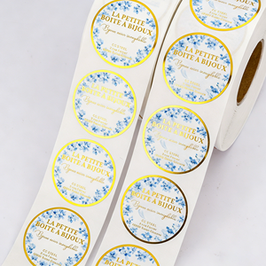 Customised roll-fed baked goods seal <b>labels</b>: waterproof vinyl foil food stickers suitable for dessert and cake <b>packaging</b> <b>labels</b> - Product Image 3
