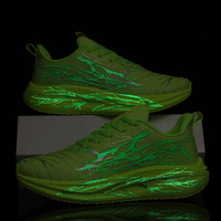 ODM et en stock, vente en gros : Baskets de running pour hommes respirantes, tendance, en maille Moonlight, décontractées, robustes, avec plaque en carbone