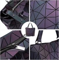 Venta caliente elegante geométrico luminoso mujeres bolsos diseñador de moda mujeres monederos cartera holográfica reflectante bandolera