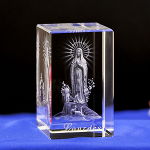 Cristal personnalisé de la Vierge <span class=keywords><strong>Marie</strong></span> de Lourdes gravé au laser 3D, cadeaux sacrés - Product Image 3