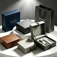 Boîte cadeau de parfum de luxe personnalisée, fermeture magnétique, logo personnalisé et doublure en EVA, sac fourre-tout assorti pour emballage cadeau d'affaires