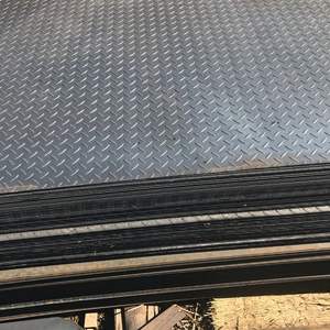 แผ่นเหล็กโครงสร้างกันลื่น รีดร้อน <span class=keywords><strong>A36</strong></span> ลายเพชร หนา 2-3 มม. Q235 Q345 บริการตัดเหล็กสำหรับงานก่อสร้าง RONGYI - Product Image 2