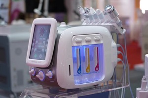 Appareil de nettoyage en profondeur à bulles, machine de dermabrasion faciale, élimination des points noirs, utilisation en salon, machine à plasma - Product Image 4
