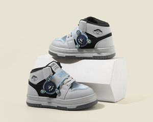 <span class=keywords><strong>Scarpe</strong></span> per Bambini alla Moda, Nuova Collezione Quattro Stagioni, Sneakers per Neonati, <span class=keywords><strong>Scarpe</strong></span> Sportive per Bambini e Bambine, Prime <span class=keywords><strong>Scarpe</strong></span> da Passeggio - Product Image 4