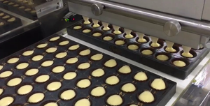 Machine à gâteaux et biscuits électrique multifonctionnelle tout-en-un, gain de place, facile à utiliser, en acier inoxydable 304, nouvelle génération pour boulangerie, commande PLC - Product Image 3