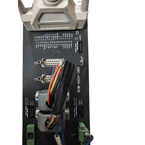 DMC-4040-MIN kontrol gerak digunakan dalam kondisi baik Garansi 3 bulan - Product Image 3