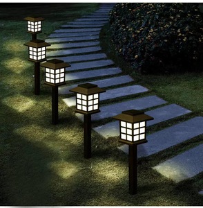 2/4/6/8pcs Led Solar Pathway Lights lampada solare da esterno impermeabile per illuminazione da giardino/paesaggio/cortile/Patio/vialetto/passerella - Product Image 4