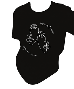 Maglietta Femminista 'Empowered Women Empower Women' in Cotone per Donna, Girocollo, Manica Corta, Casual, per Tutte le Stagioni, Internazionale - Product Image 1