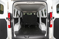DFSK EC75 City Bus Family Minibus CLTC 252km Transporter Minibus Electric Passenger Van Livraison Car Sprinter Van à vendre