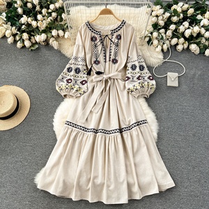 Nuovo ricamo ricamato manica lunga floreale abito <span class=keywords><strong>etnico</strong></span> donna abiti nazionali vestiti Vestidos - Product Image 2