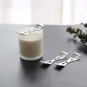 Outils de bricolage d'aromathérapie Bougeoir à 3 mèches Porte-<span class=keywords><strong>mèche</strong></span> en <span class=keywords><strong>métal</strong></span> 10cm Clips de <span class=keywords><strong>mèche</strong></span> de bougie - Product Image 6