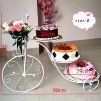 Support à gâteau de mariage en fer multicouche en forme de vélo à 3 niveaux, présentoir à desserts en métal pour fête de mariage