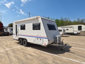 Nouvelle caravane de <span class=keywords><strong>camping</strong></span> tout-terrain ultra-légère <span class=keywords><strong>en</strong></span> aluminium moderne à double essieu pour voyages <span class=keywords><strong>en</strong></span> <span class=keywords><strong>camping</strong></span>-<span class=keywords><strong>car</strong></span> - Product Image 5