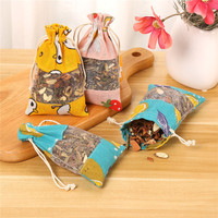 Sachet anti-moustiques Mugwort Duanwu Fresh Gauze Patchwork Printed Cotton Aroma Bag Summer Séched Flower Bamboo Charcoal Bag