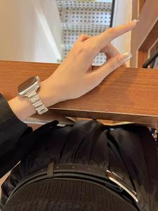 Correa de Reloj de Metal Irregular con Diamantes de Upro Fashion, Brazalete de Lujo para Reloj Apple Ultra Band S10 S9 S8 S7 S6 S5 S4 S3 S2 - Product Image 5