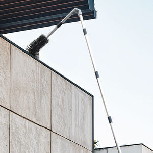 Fournitures de <span class=keywords><strong>nettoyage</strong></span> domestique faciles Poteau extensible télescopique en acier inoxydable pour le <span class=keywords><strong>nettoyage</strong></span> des gouttières de toit Brosse écologique pour le retrait - Product Image 6