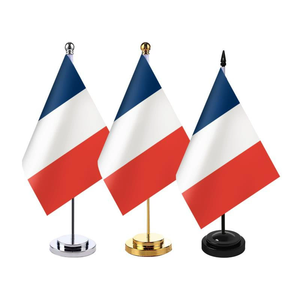 Set di 16 Bandiere della Francia per Tifosi di Calcio 2026, Cappello da Festa, Ombrello e Ghirlanda per Promozioni - Product Image 6
