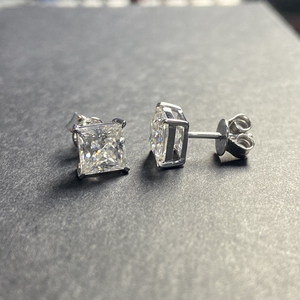 Boucles d'oreilles fantaisie pour femmes, couleur or blanc 10K, 2 cartes, momanite princesse - Product Image 2