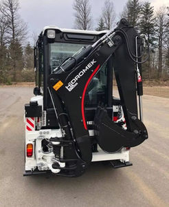 Chargeuse compacte Hidromek 62SS robuste, capacité de charge nominale de 2 tonnes, moteur Perkins, pompe et boîte de vitesses avec hydraulique Eaton - Product Image 6