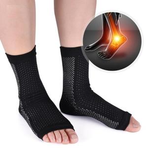 Chaussettes de compression <span class=keywords><strong>anti</strong></span>-<span class=keywords><strong>fatigue</strong></span> pour le soutien des pieds, attelle pour soulager la <span class=keywords><strong>douleur</strong></span> et l'enflure, chaussettes pour le talon, chaussettes pour la fasciite plantaire - Product Image 1